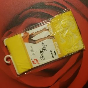 Footless Capri Tights